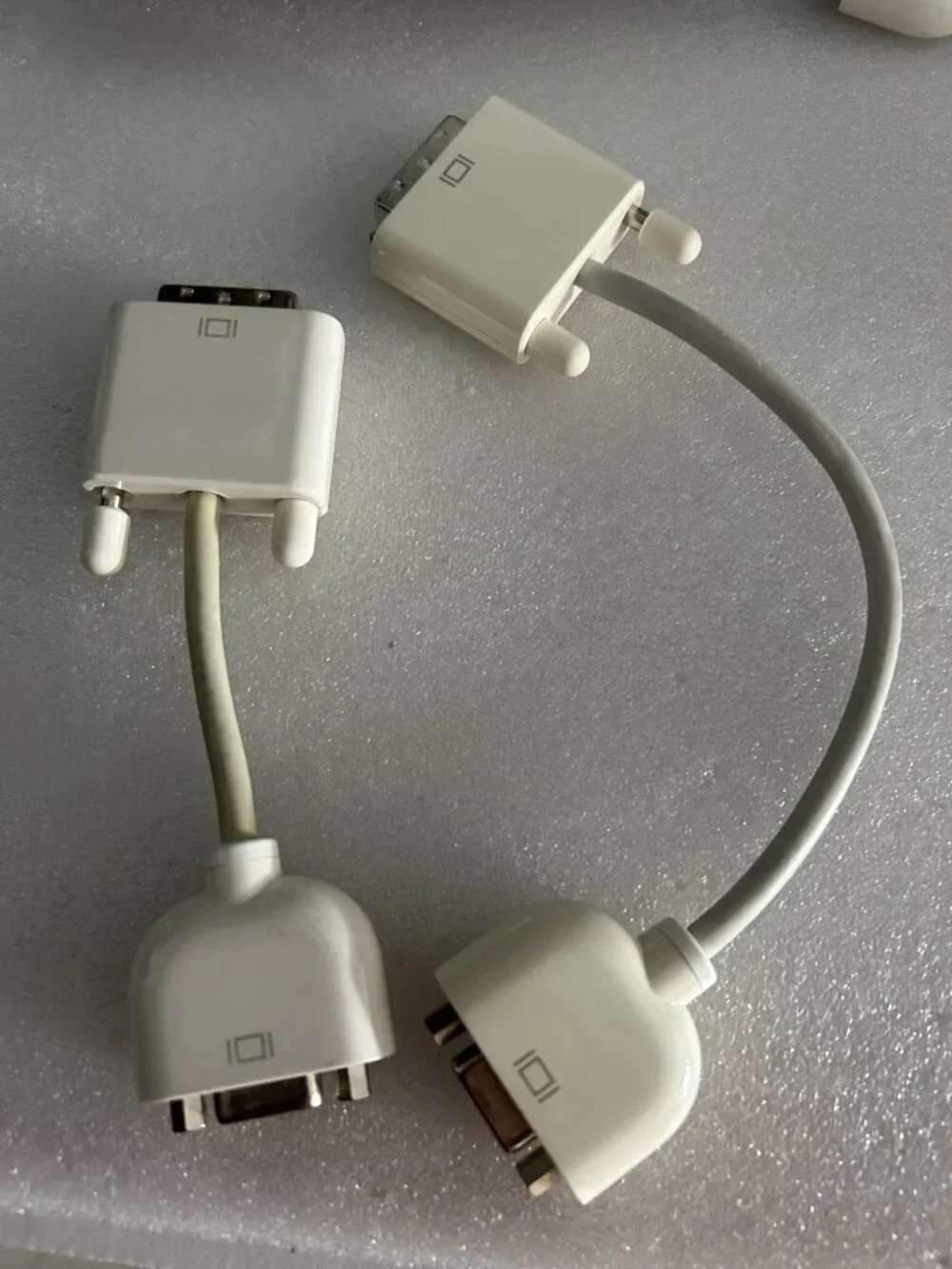 Genuine APPLE 603-8525 M8754GA DVI-VGA Display Adapter Used Tested Good
